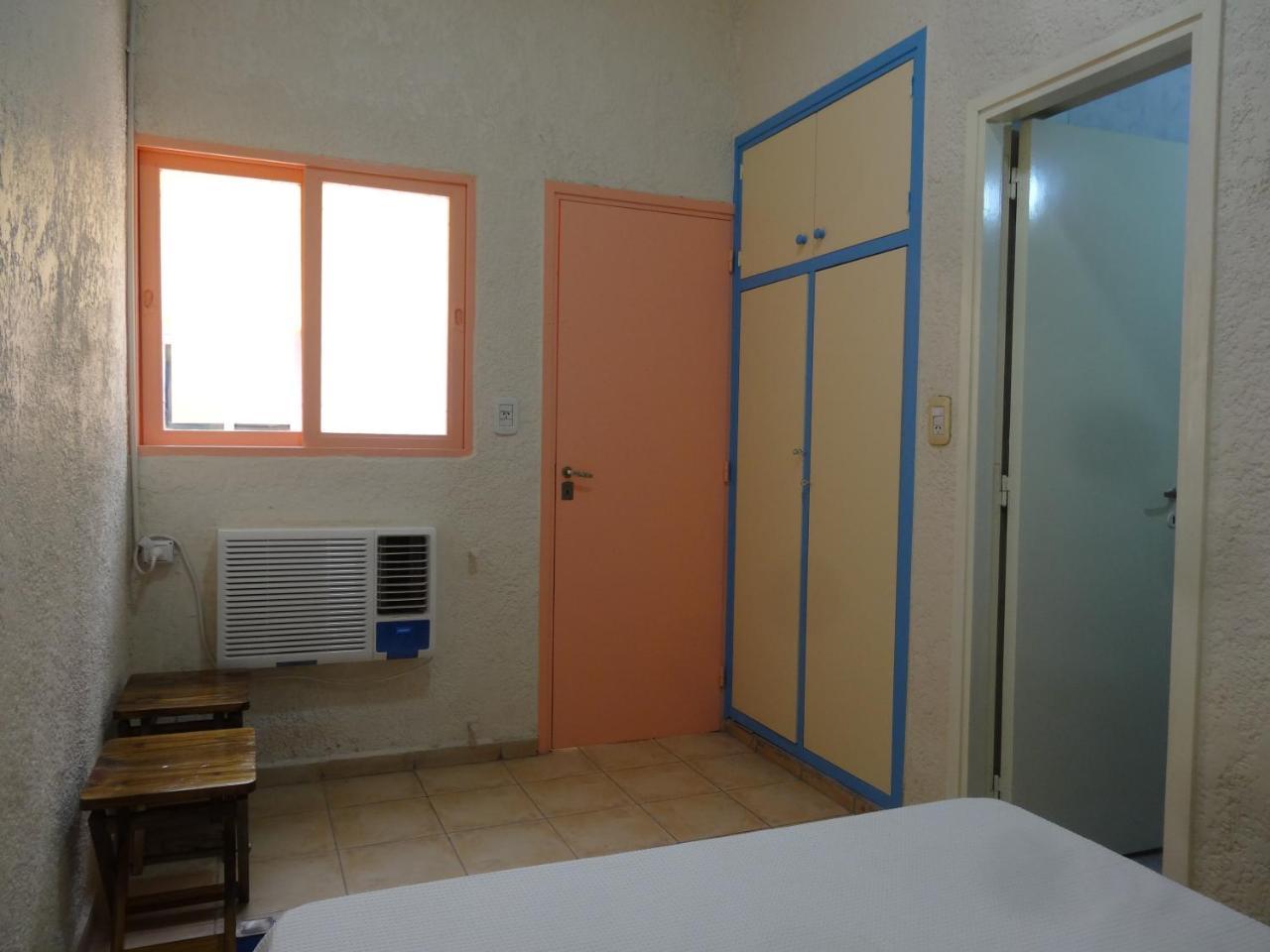 Hostal Black Sheep International
